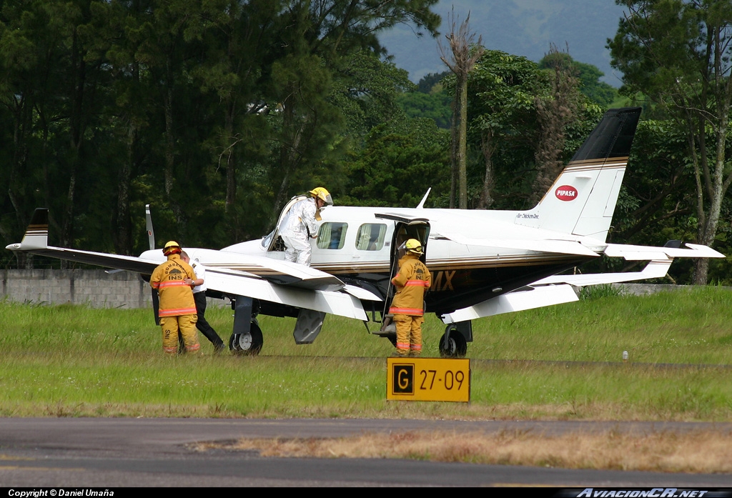 TI-AMX - Piper PA-31-325 - Privado (Corporación PIPASA)