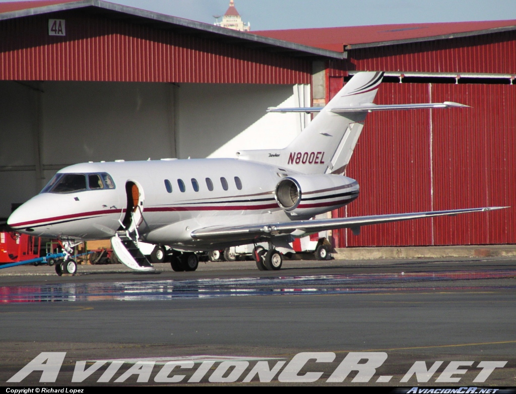 N800EL - Hawker 800 XP - Privado