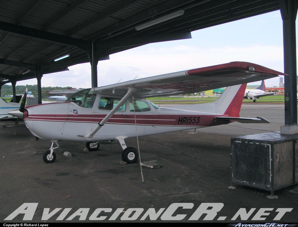 HP-1553 - Cessna 172 - Privado