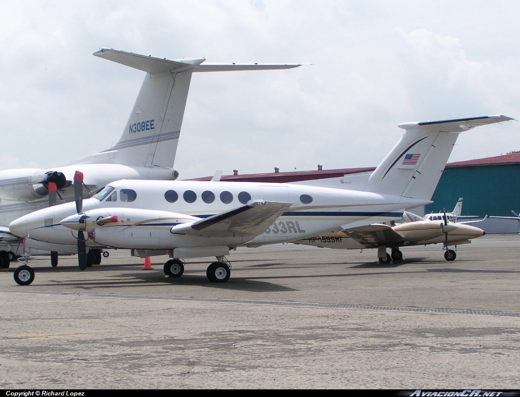 N833RL - Beechcraft King Air 200 - Privado