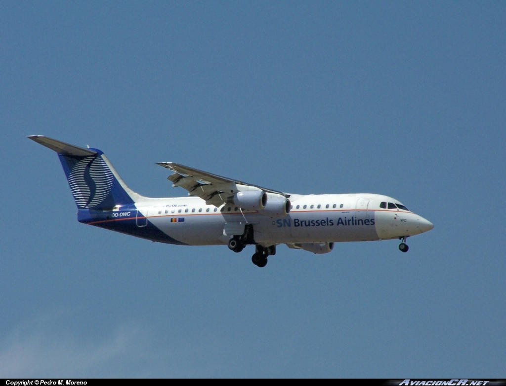 OO-DWC - British Aerospace Avro 146-RJ100 - SN Brussels Airlines