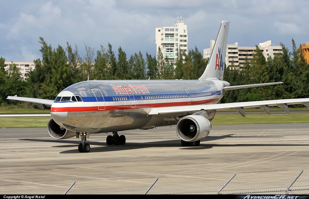 N7055A - Airbus A300B4-605R - American Airlines