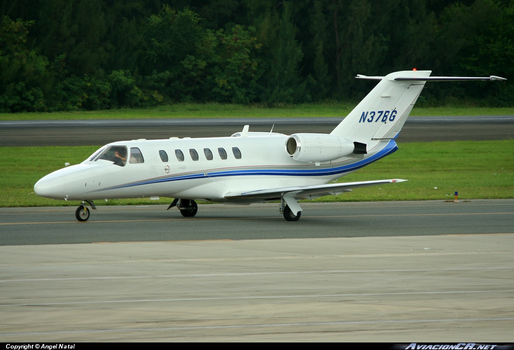 N37BG - Cessna 525A CitationJet CJ2 - Privado