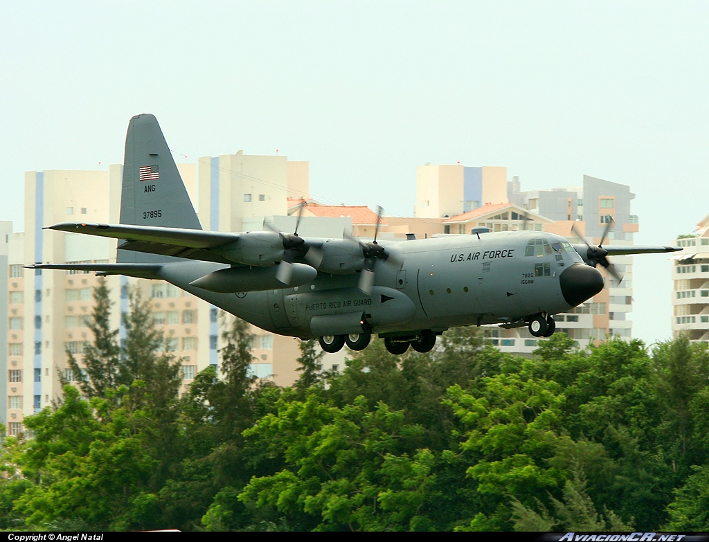 37895 - Lockheed C-130 Hercules - USA-National Guard