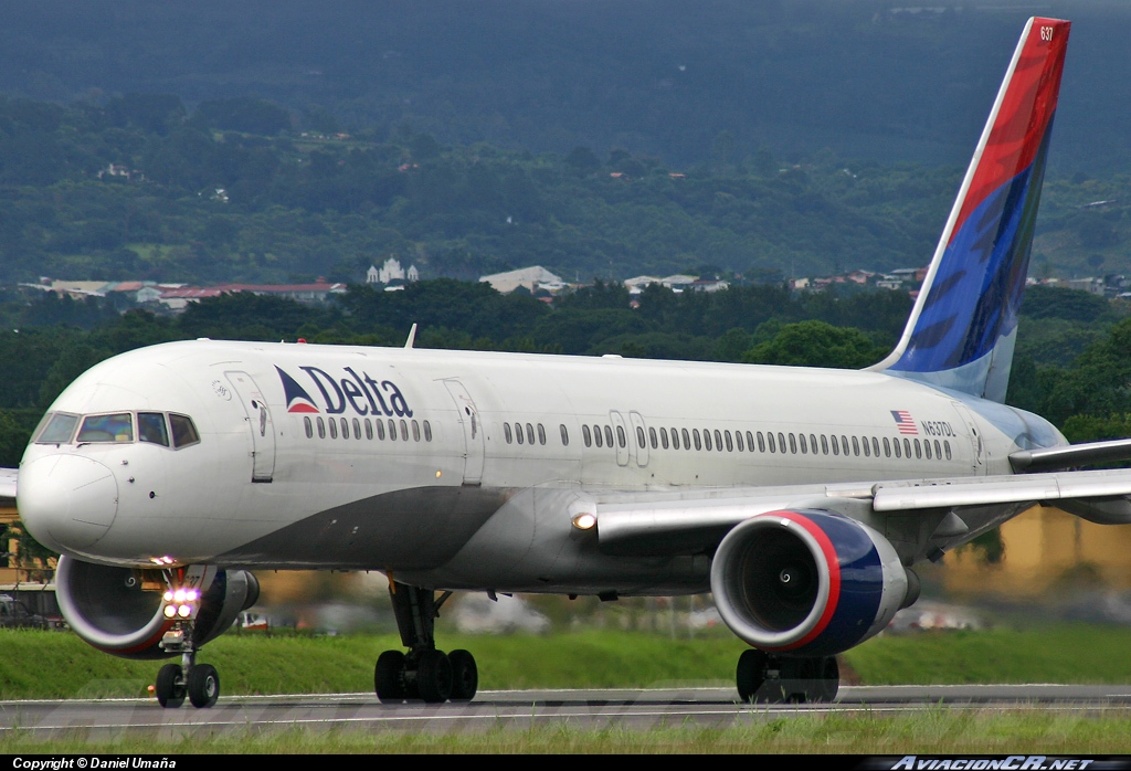 N637DL - Boeing 757-232 - Delta Air Lines