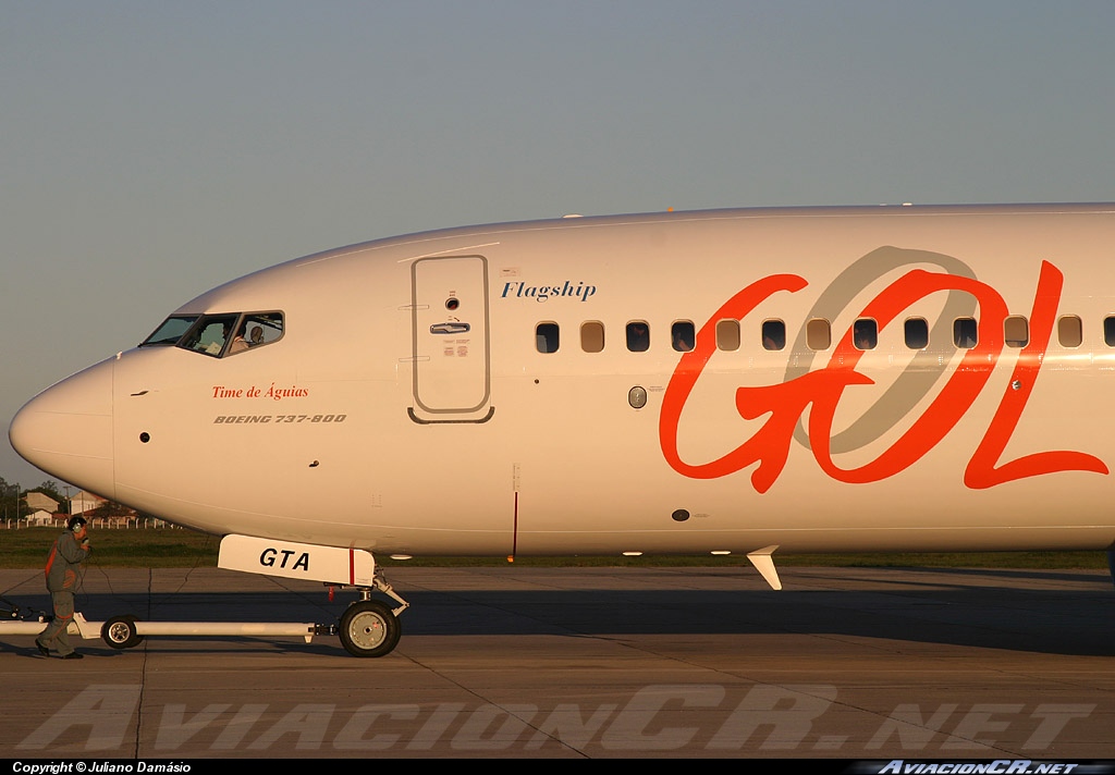 PR-GTA - Boeing 737-8EH - Gol Transportes Aereos