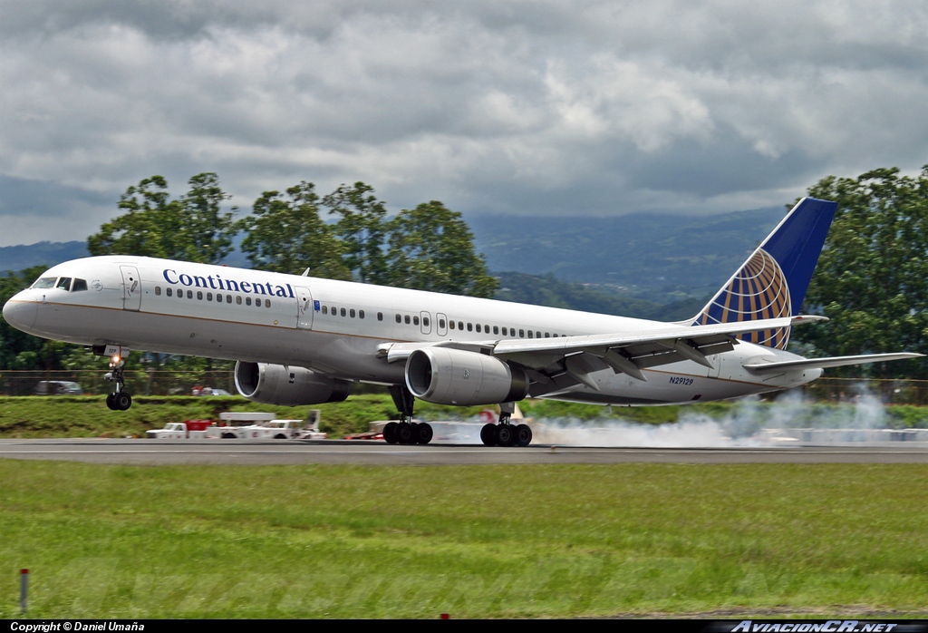 N29129 - Boeing 757-224 - Continental Airlines