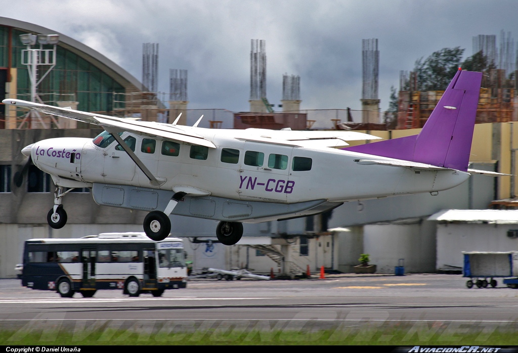 YN-CGB - Cessna 208B Grand Caravan - La Costeña
