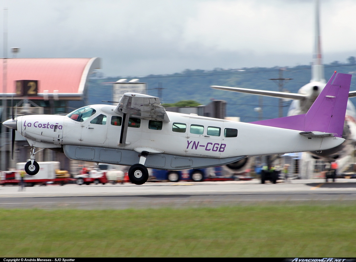 YN-CGB - Cessna 208B Grand Caravan - La Costeña