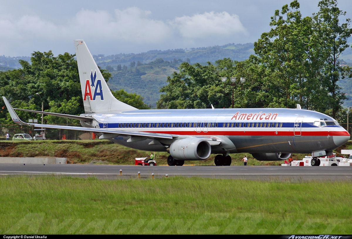 N974AN - Boeing 737-823 - American Airlines