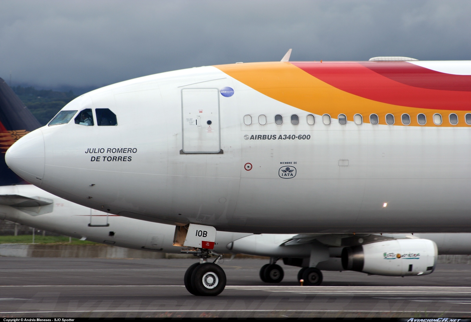 EC-IOB - Airbus A340-642 - Iberia