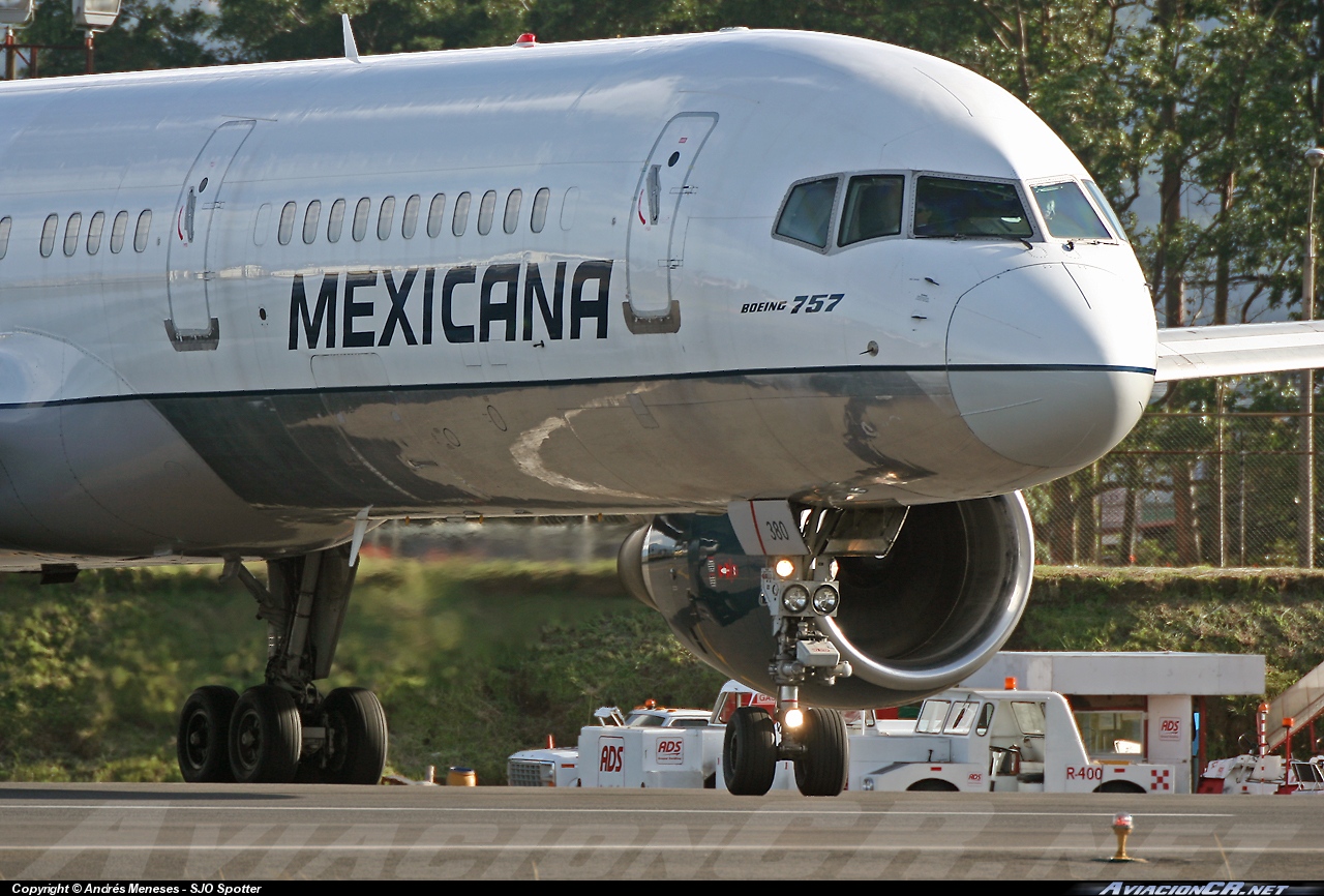 N380RM - Boeing 757-2Q8 - Mexicana