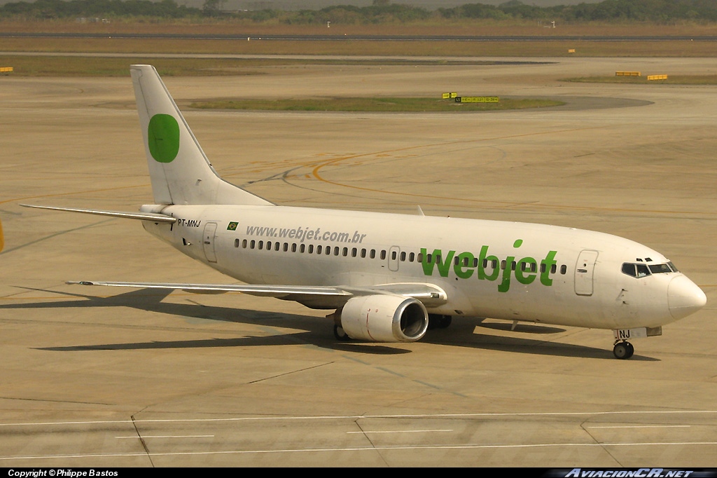 PT-MNJ - Boeing 737-300 - Webjet Linhas Aéreas