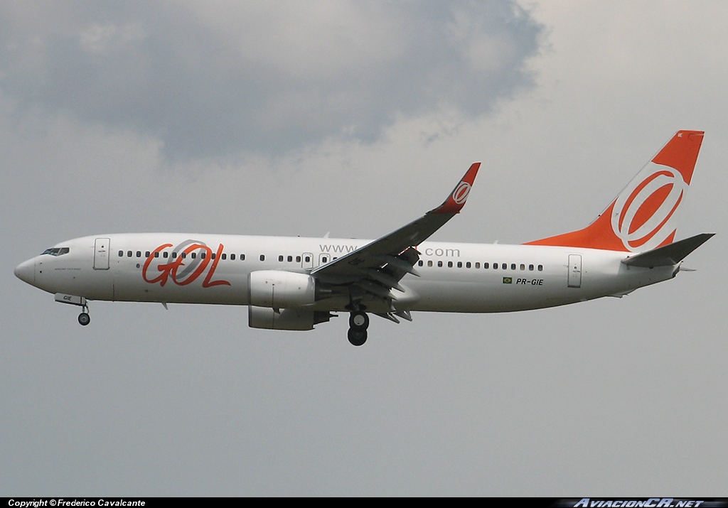 PR-GIE - Boeing 737-800 - Gol Transportes Aereos