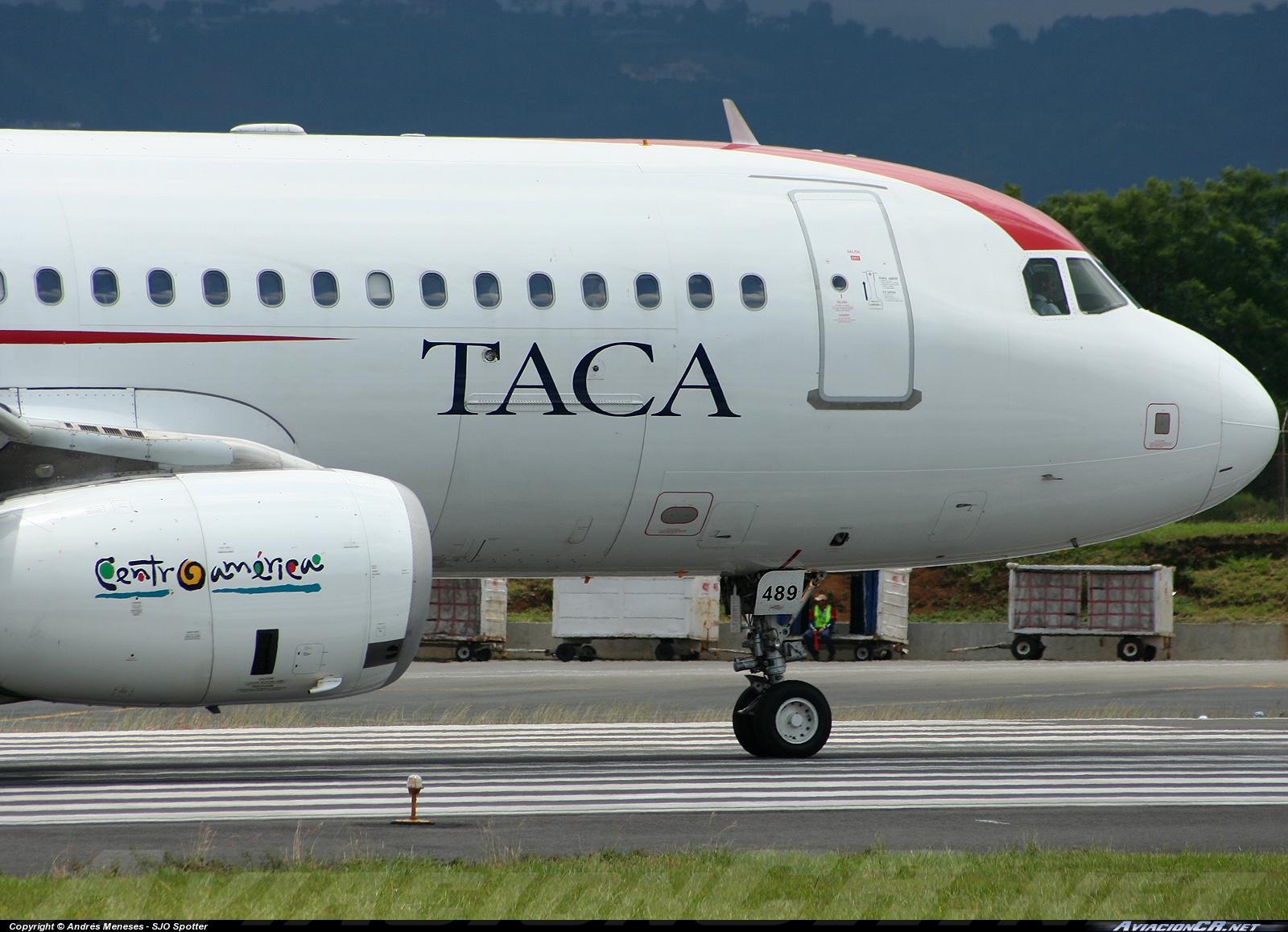 N489TA - Airbus A320-233 - TACA