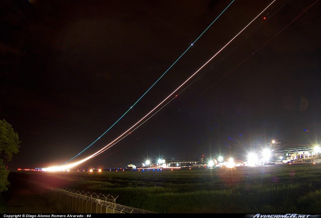 D-ABUD - Boeing 767-330/ER - Condor