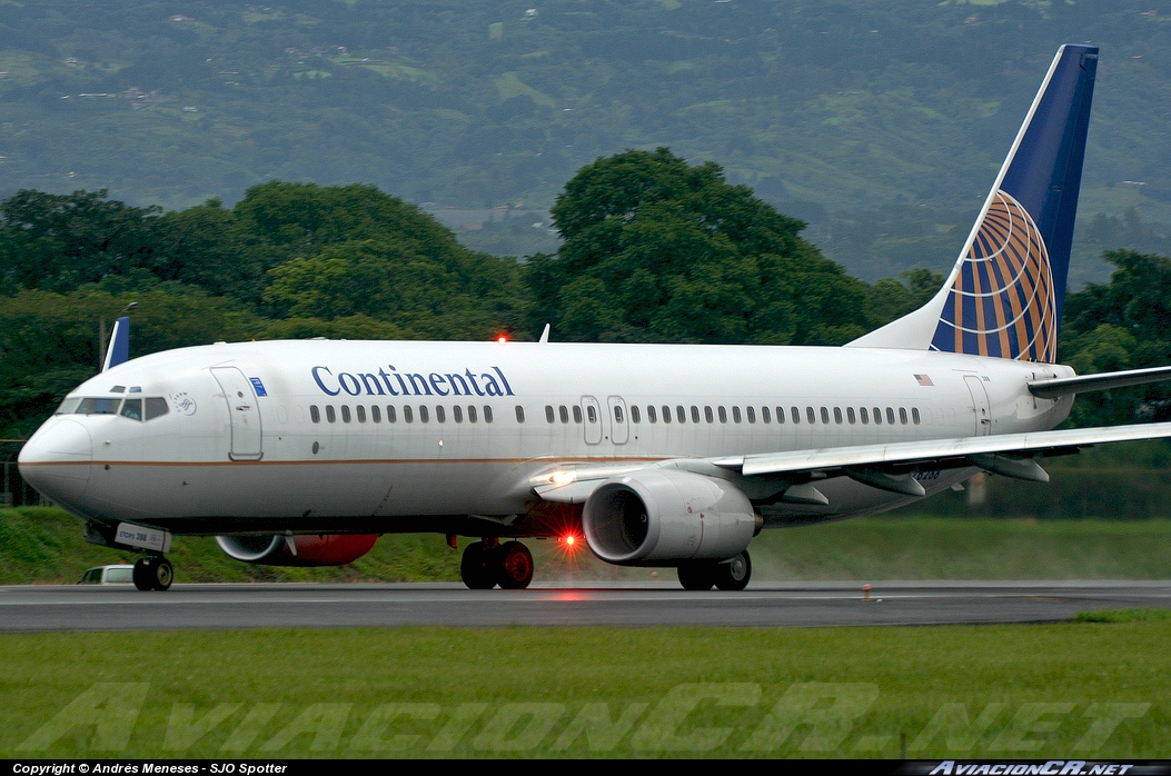 N76288 - Boeing 737-824 - Continental Airlines