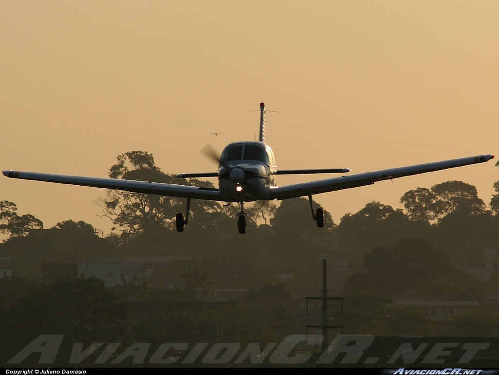 PT-NZM - Piper PA-28 - Privado