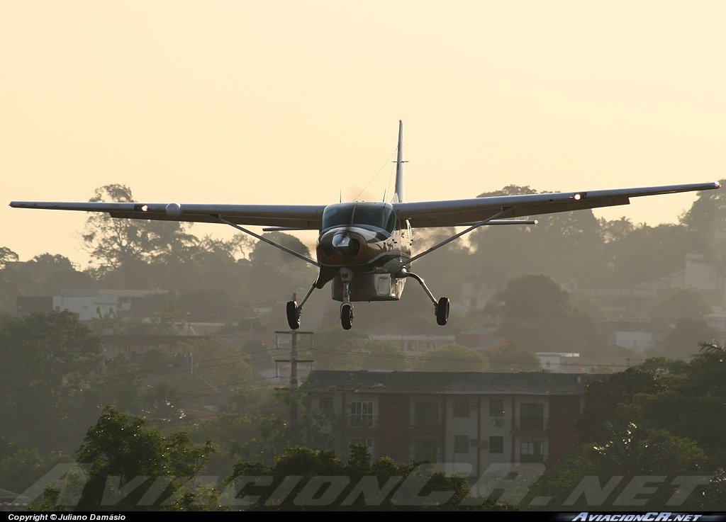 PT-OGH - Cessna 208 - Mega Transportes Aéreos