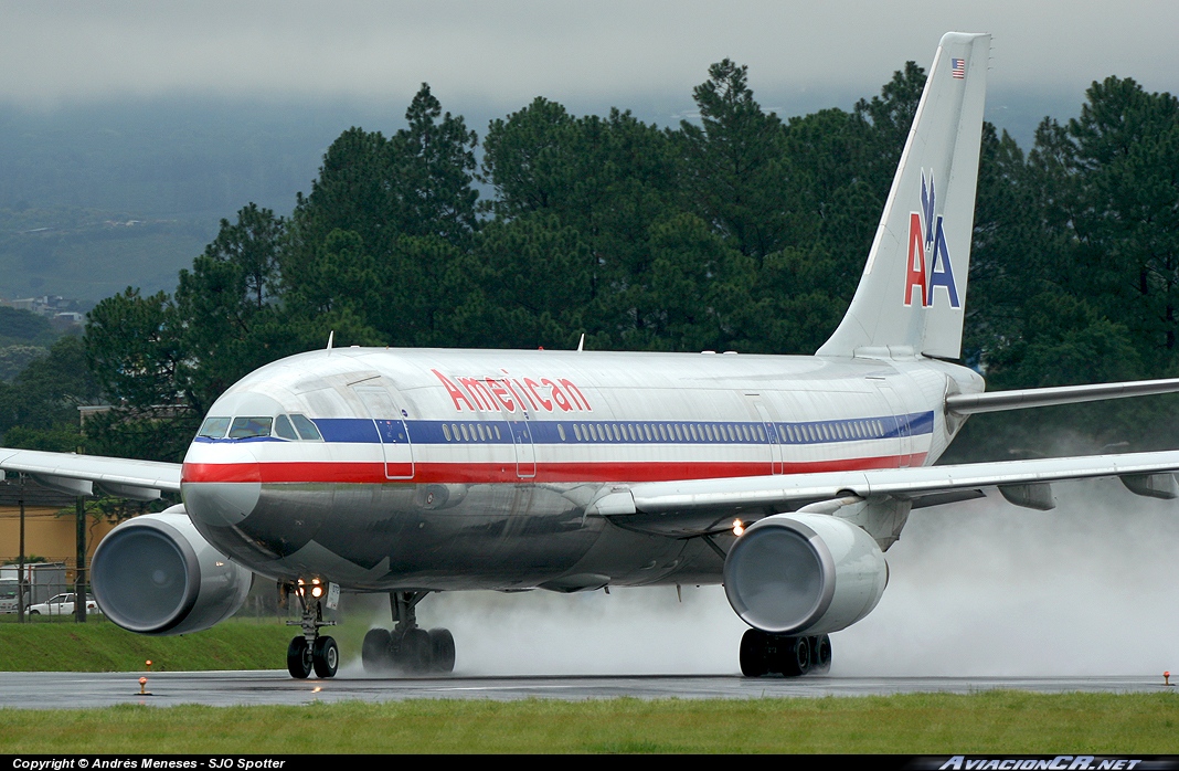 N18066 - Airbus A300B4-605R - American Airlines