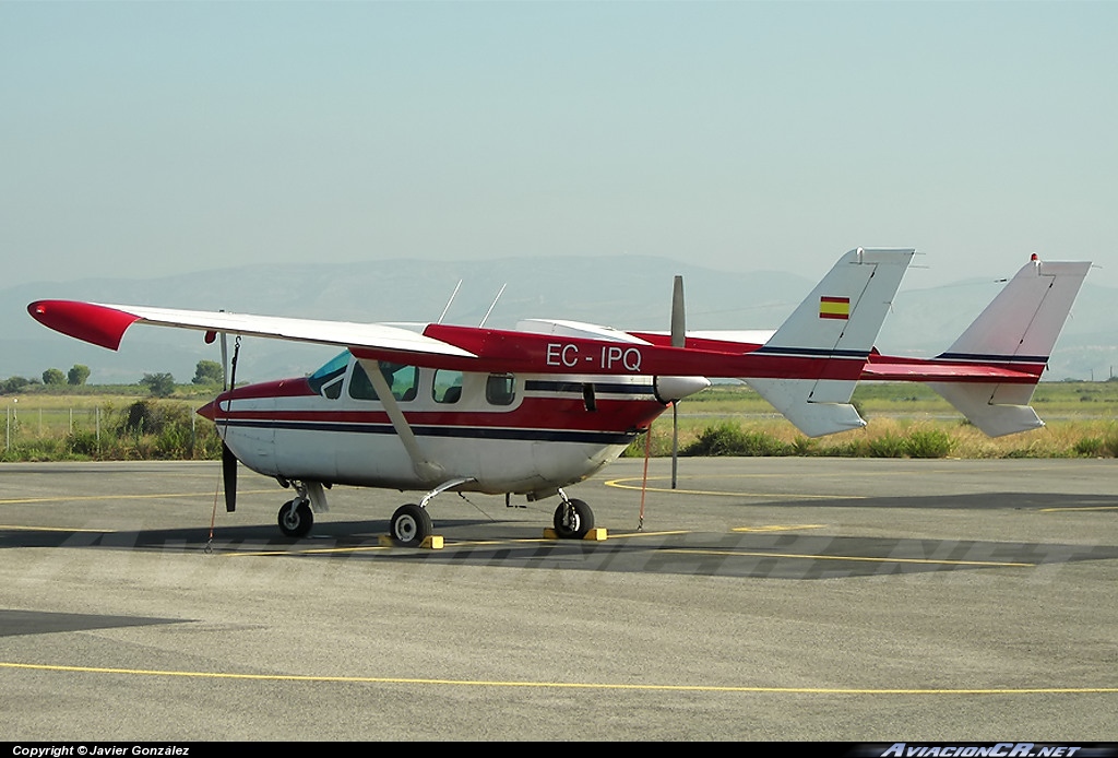 EC-IPQ - Cessna 337 - Privado