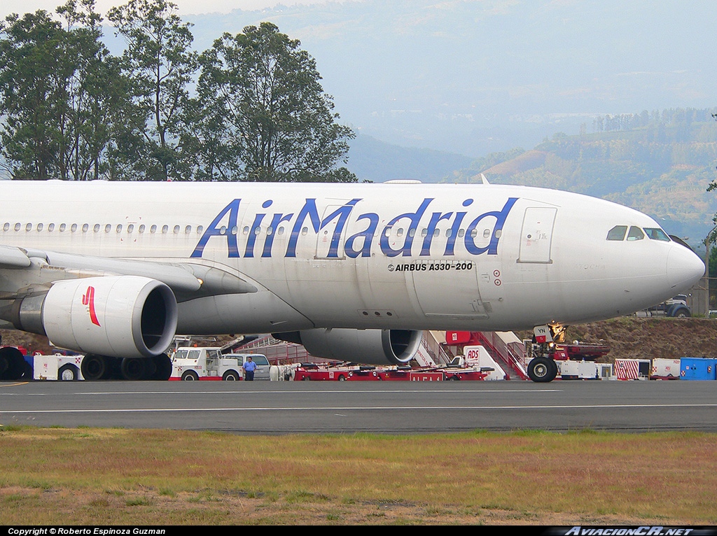 EC-IYN - Airbus A330-202 - Air Madrid