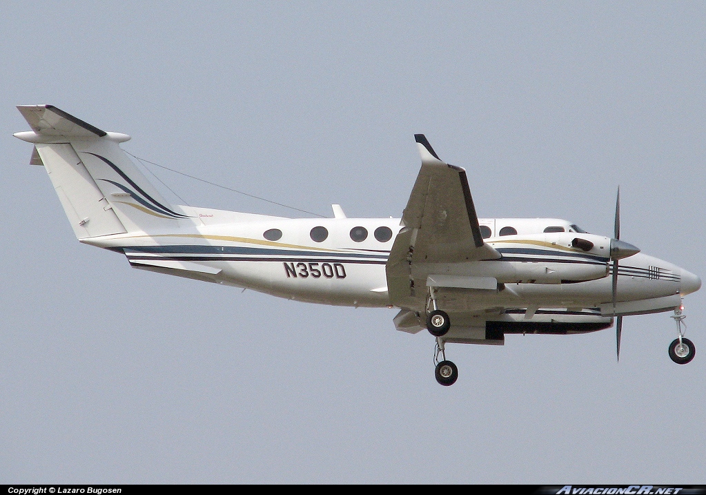 N350D - Beechcraft B300 King Air 350 - Privado