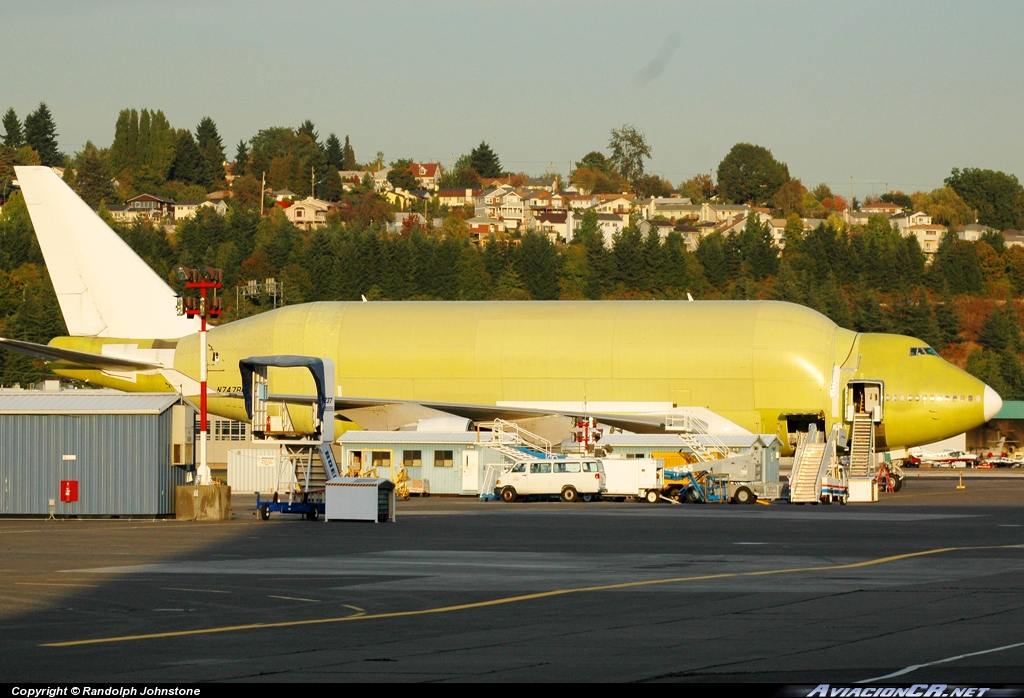 N747BC - Boeing 747-4J6(LCF) - Boeing Company