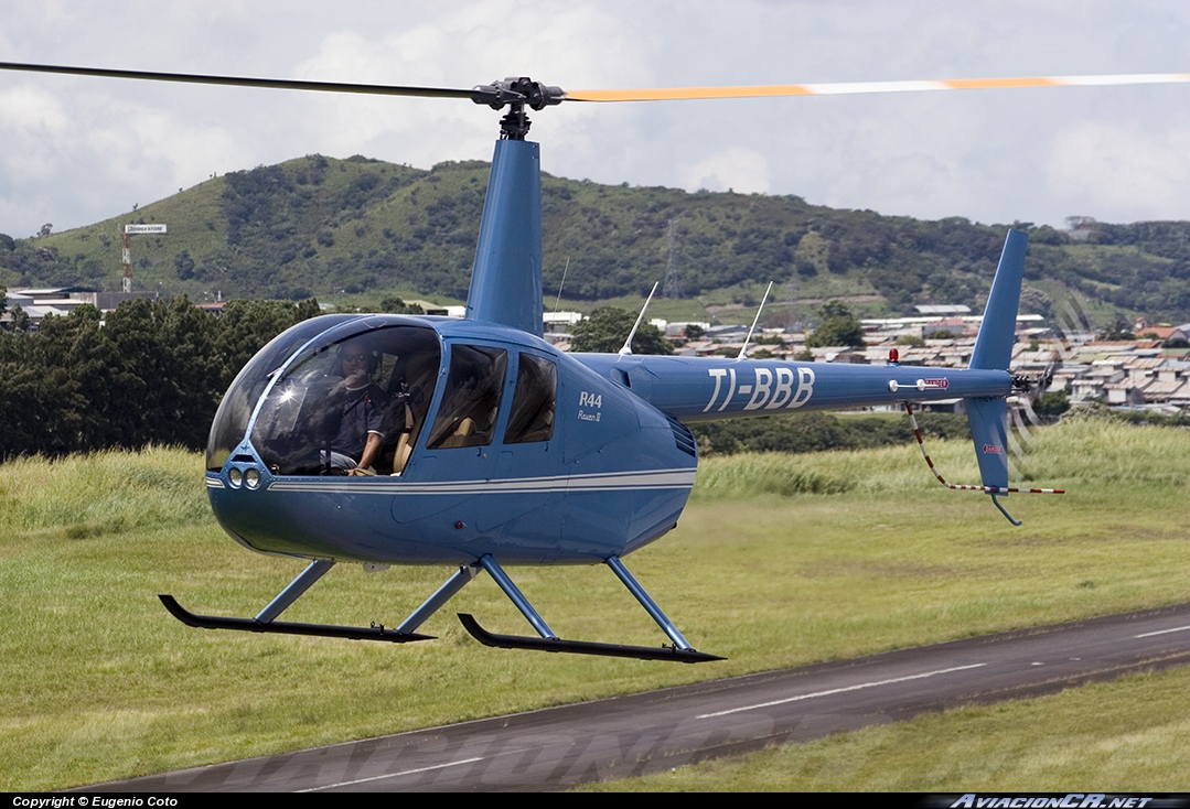 TI-BBB - Robbinson R-44 Raven II - Privado