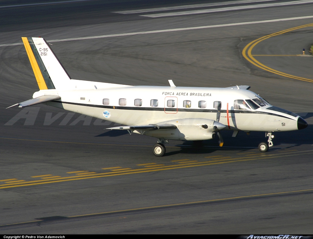 2151 - Embraer EMB-110 Bandeirante - Fuerza Aérea Brazileña