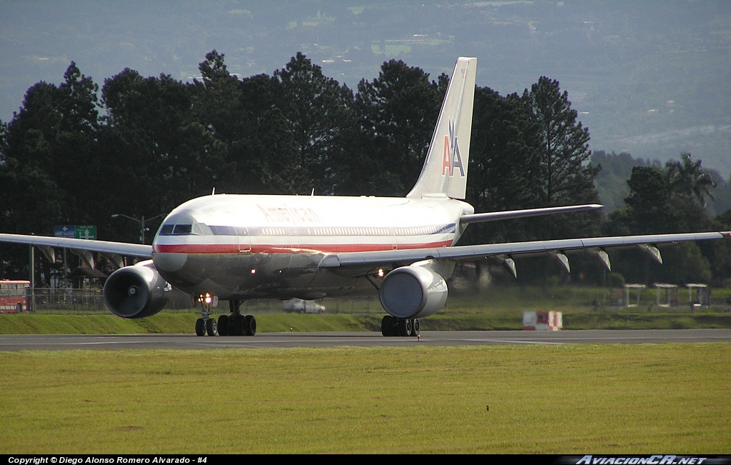 N14065 - Airbus A300B4-605R - American Airlines