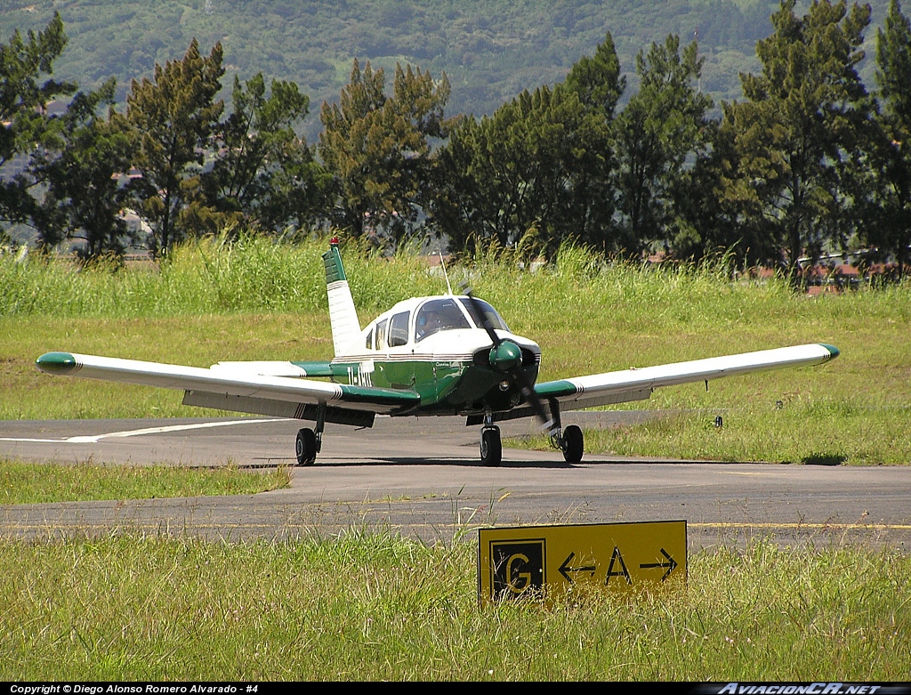 TI-AHQ - Piper PA-28-180 Cherokee D - Aerotica Escuela de Aviación