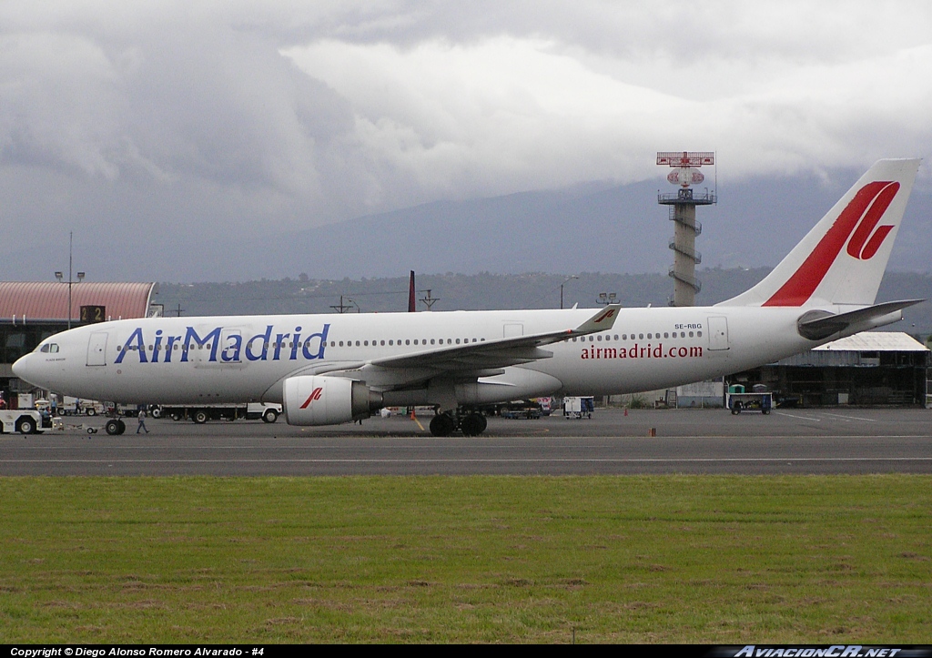 SE-RBG - Airbus A330-223 - Air Madrid