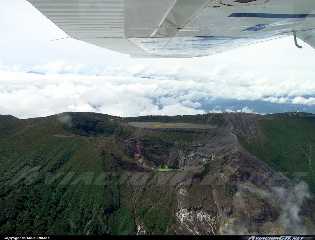 TI-AVO - Cessna 182P Skylane - Aerotour