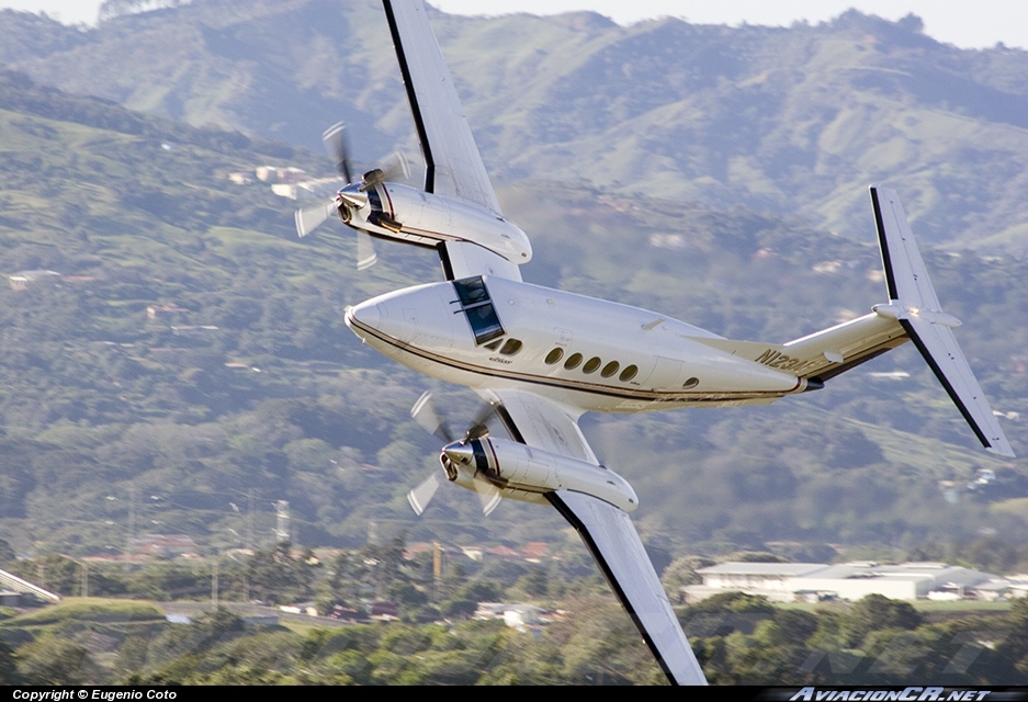 N123AF - Beechcraft B300 King Air - Aerobell