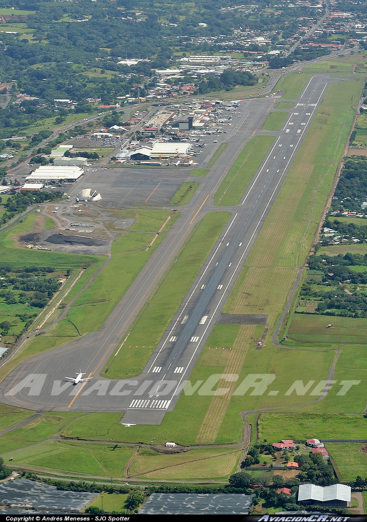 MROC - Aeropuerto - Vista Aerea