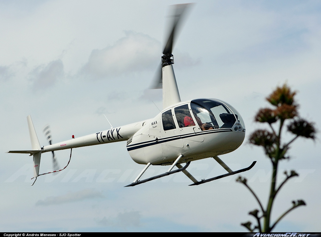 TI-AYX - Robinson R-44 Raven - Privado