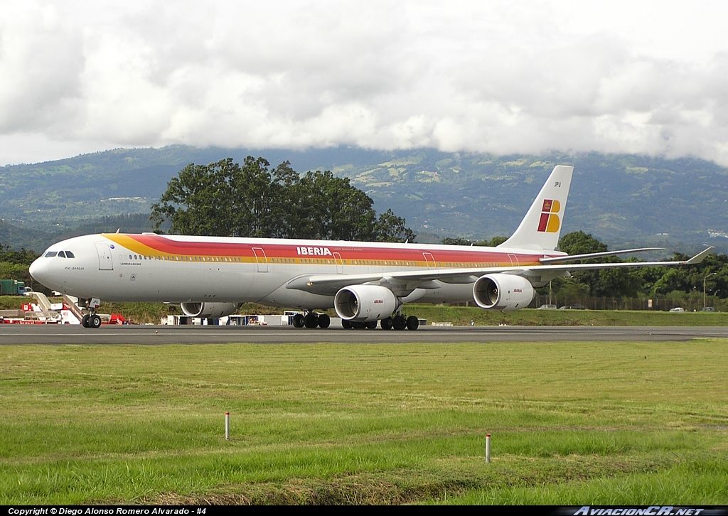 EC-JPU - Airbus A340-642 - Iberia