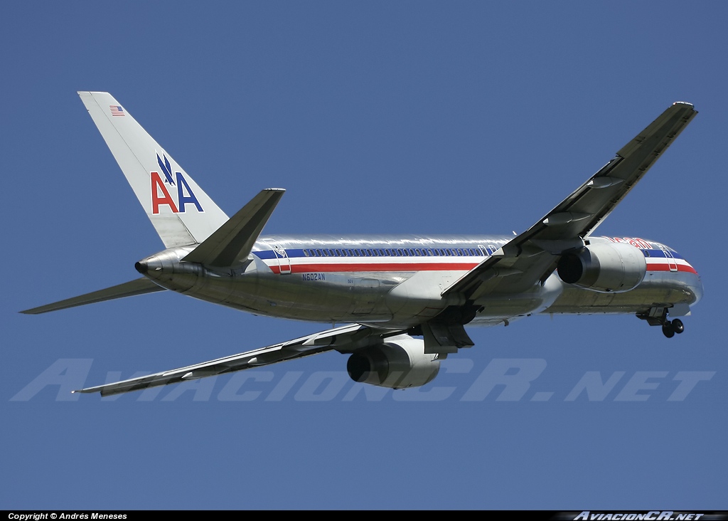 N602AN - Boeing 757-223 - American Airlines