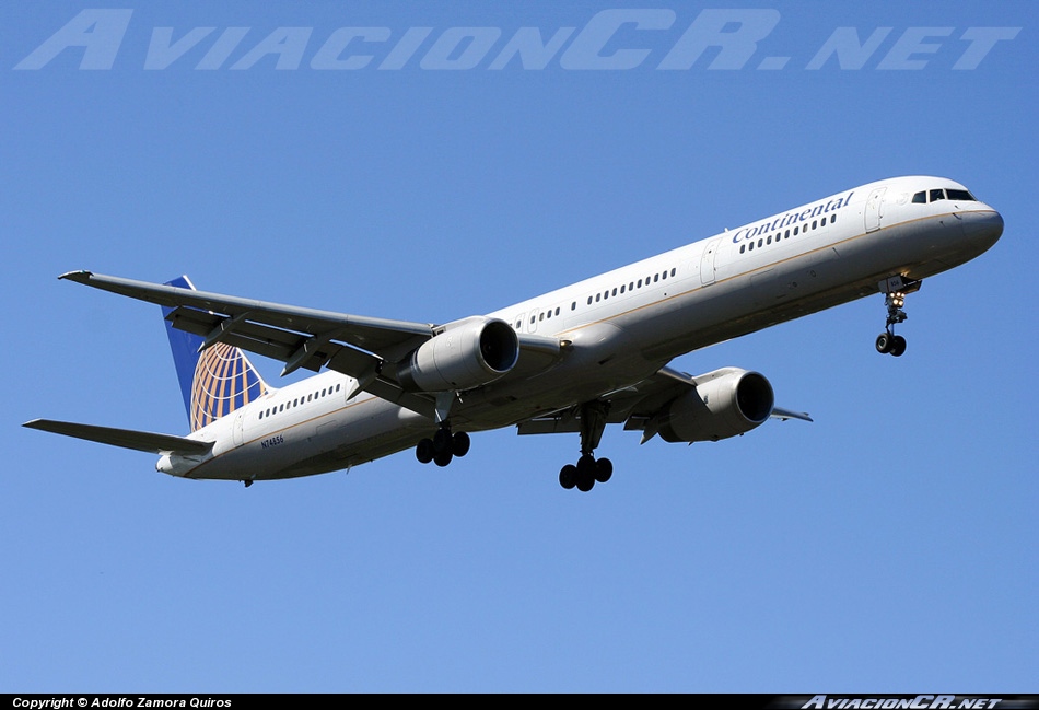 N74856 - Boeing 757-324 - Continental Airlines