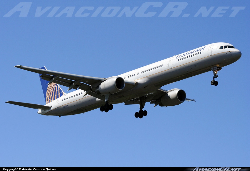 N74856 - Boeing 757-324 - Continental Airlines