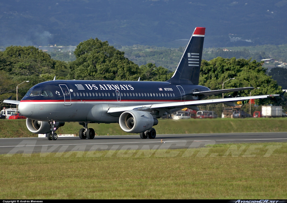 N737US - Airbus A319-112 - US Airways