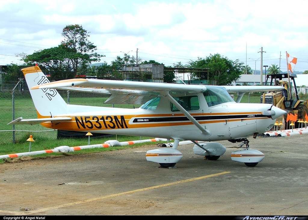 N5313M - Cessna 152 - Privado