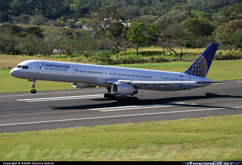 N57863 - Boeing 757-33N - Continental Airlines