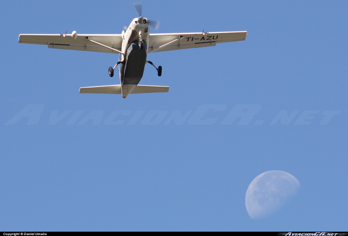 TI-AZU - Cessna 208B Grand Caravan - SANSA - Servicios Aereos Nacionales S.A.