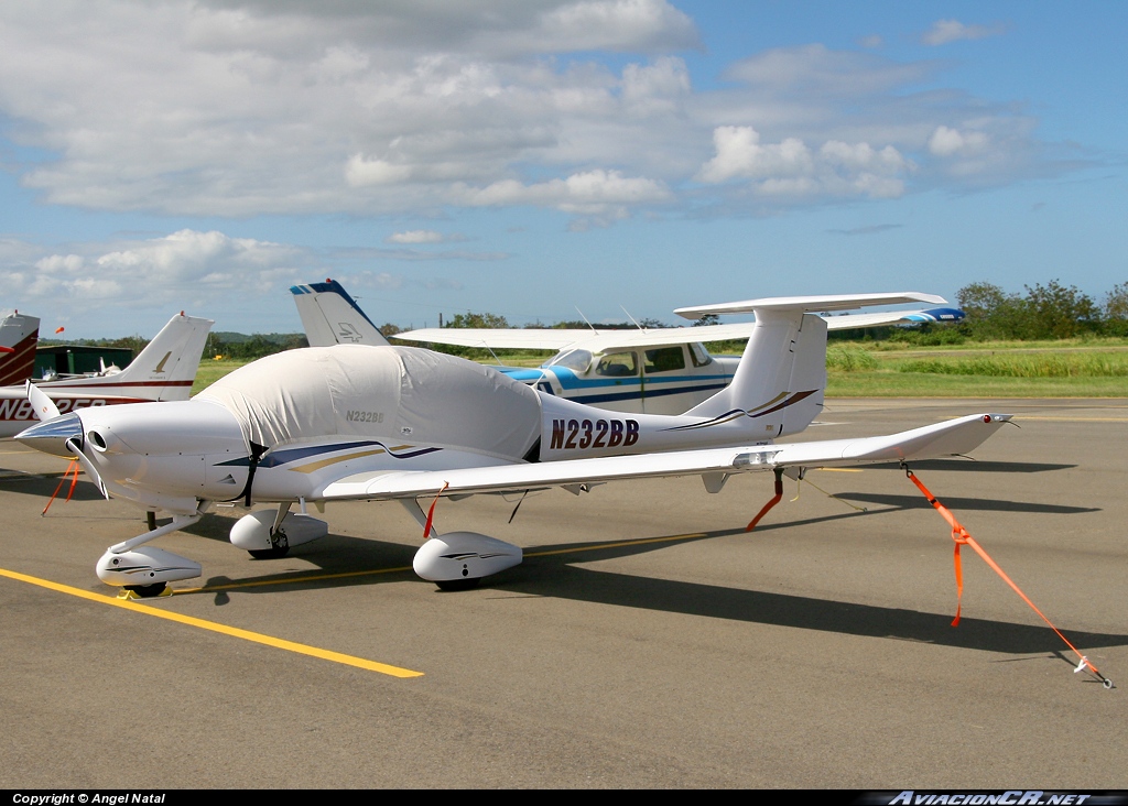 N232BB - DIAMOND DA-40 - Privado