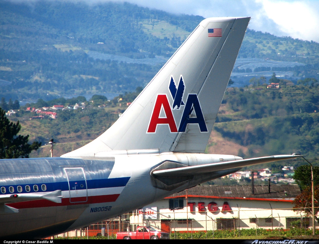 N80052 - Airbus A300B4-605R - American Airlines