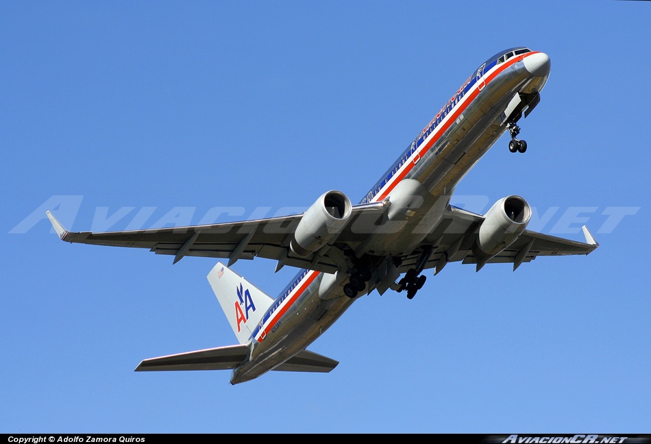 N193AN - Boeing 757-223 - American Airlines