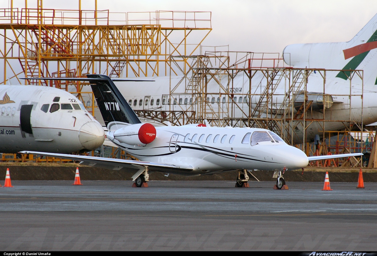 N77M - Cessna C525B Citation CJ3 - Privado
