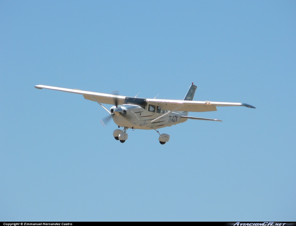 TI-AZN - Cessna 206H Stationair - Aires de Pavas S.A.